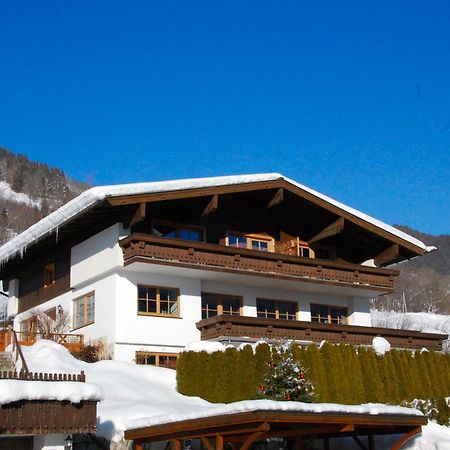 Landhaus Bergner Alm Apartment Bruck an der Grossglocknerstrasse Exterior photo