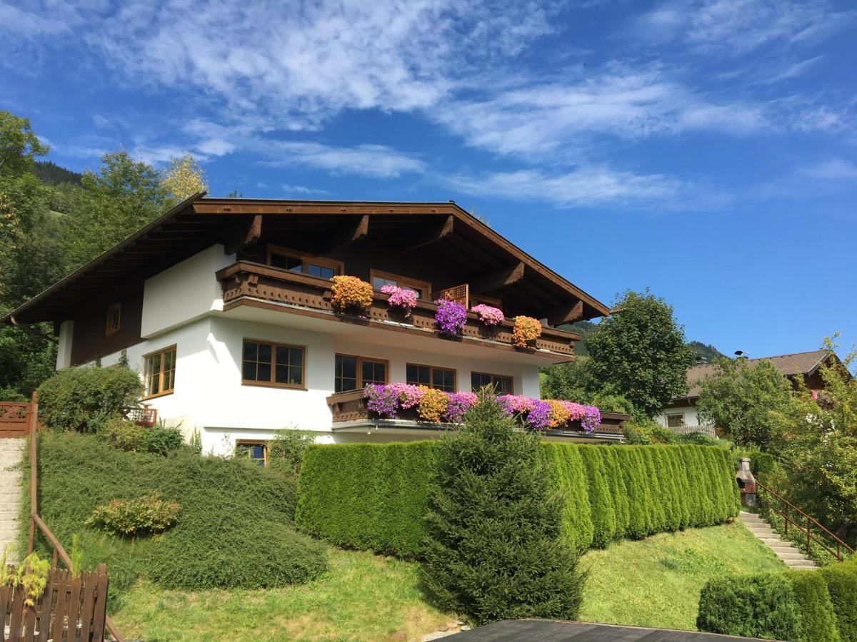 Landhaus Bergner Alm Apartment Bruck an der Grossglocknerstrasse Exterior photo