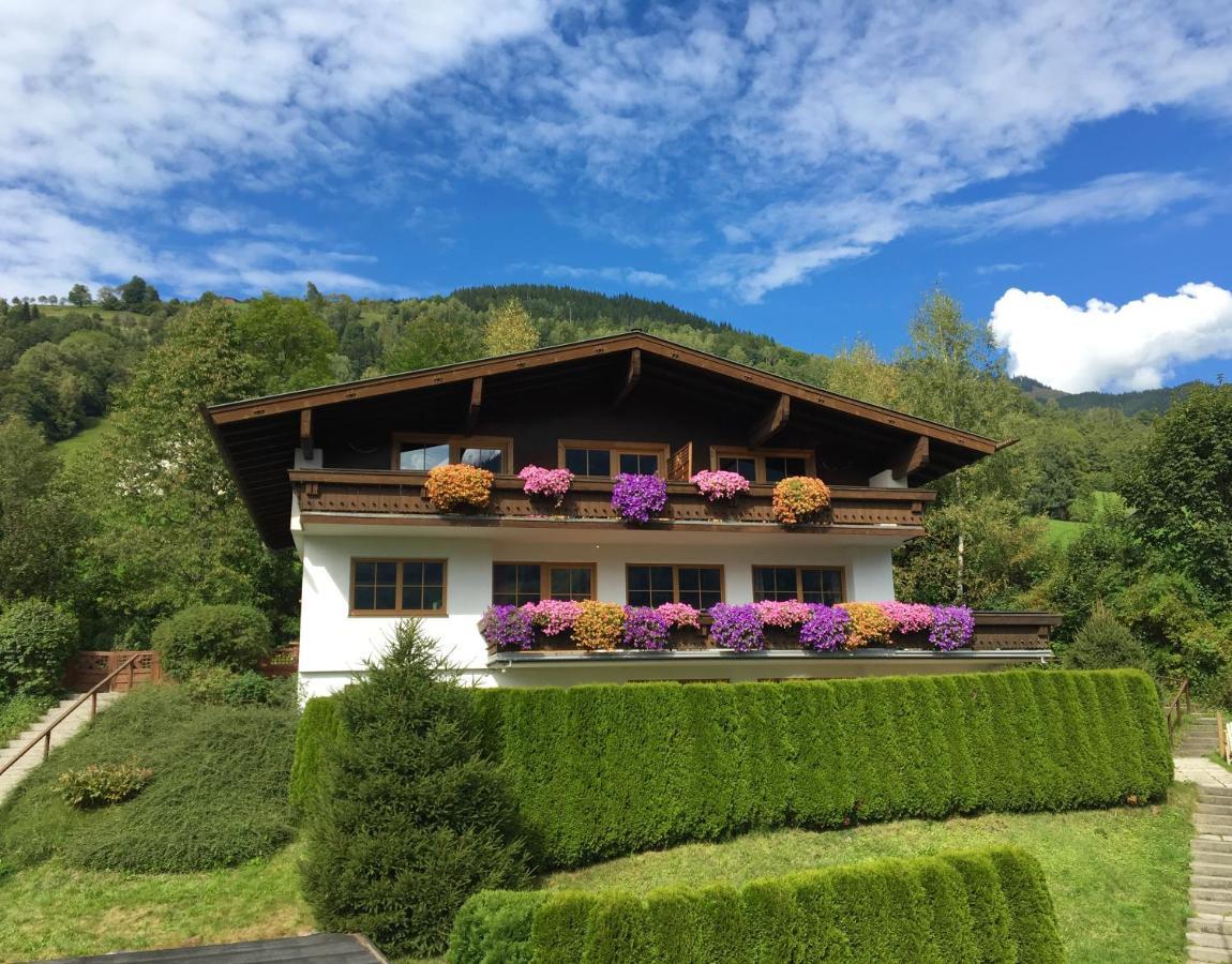 Landhaus Bergner Alm Apartment Bruck an der Grossglocknerstrasse Exterior photo